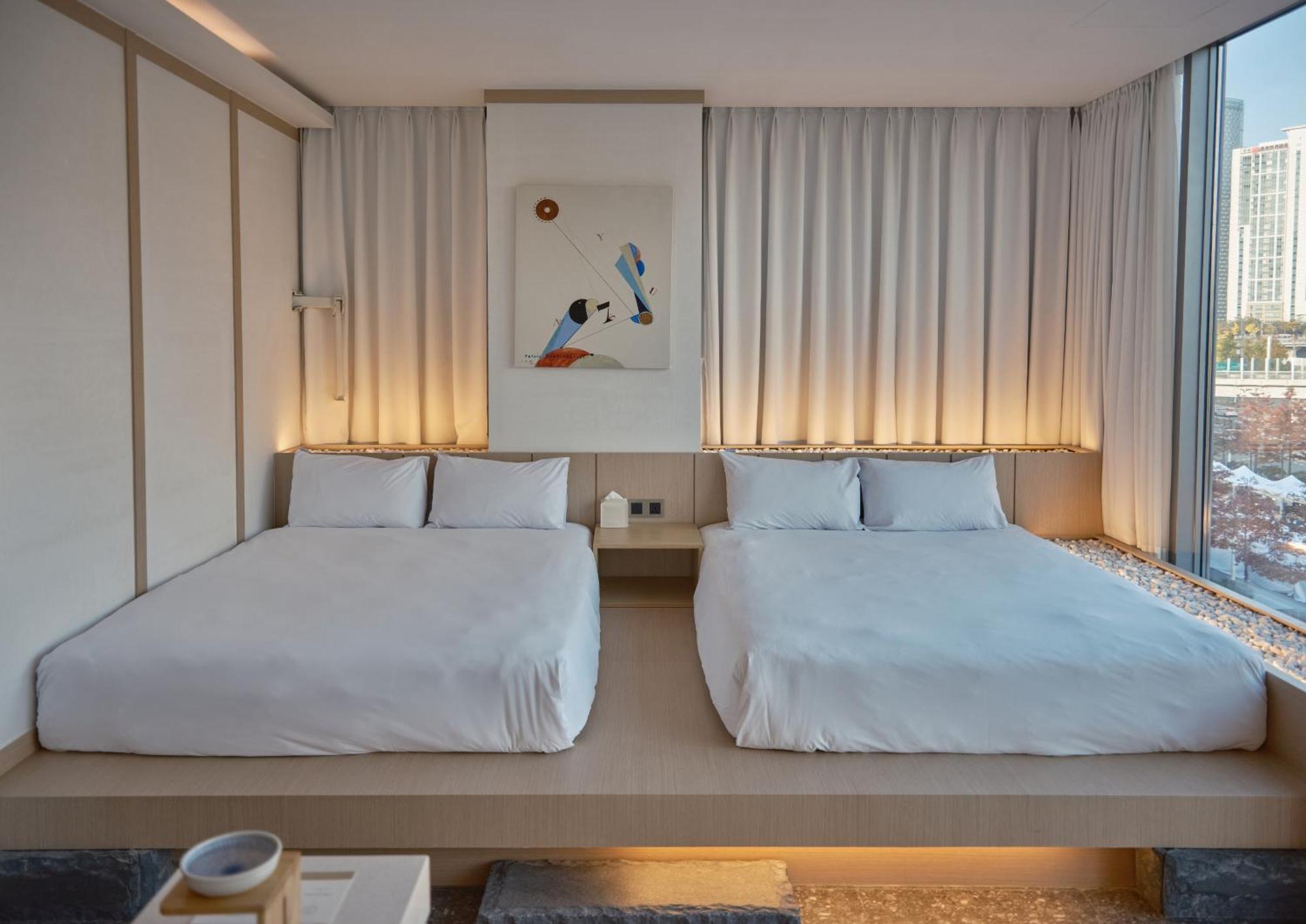 Uh Suite The Seoul Ngoại thất bức ảnh