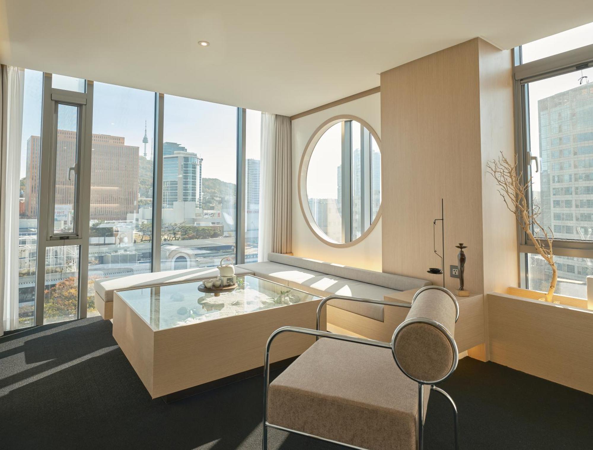 Uh Suite The Seoul Ngoại thất bức ảnh
